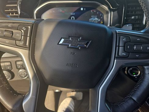 Used 2023 Chevrolet Silverado 1500 RST w/ Texas Edition Plus AWD/4WD image 17