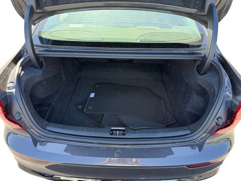 Used 2024 Volvo S60 B5 Plus image 17