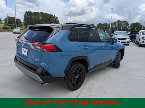 Used 2022 Toyota RAV4 XSE image 7