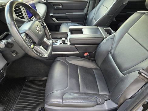 Used 2023 Toyota Tundra Platinum w/ Advanced Package image 8