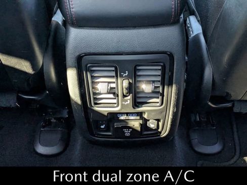 Used 2023 Dodge Durango R/T AWD/4WD image 15