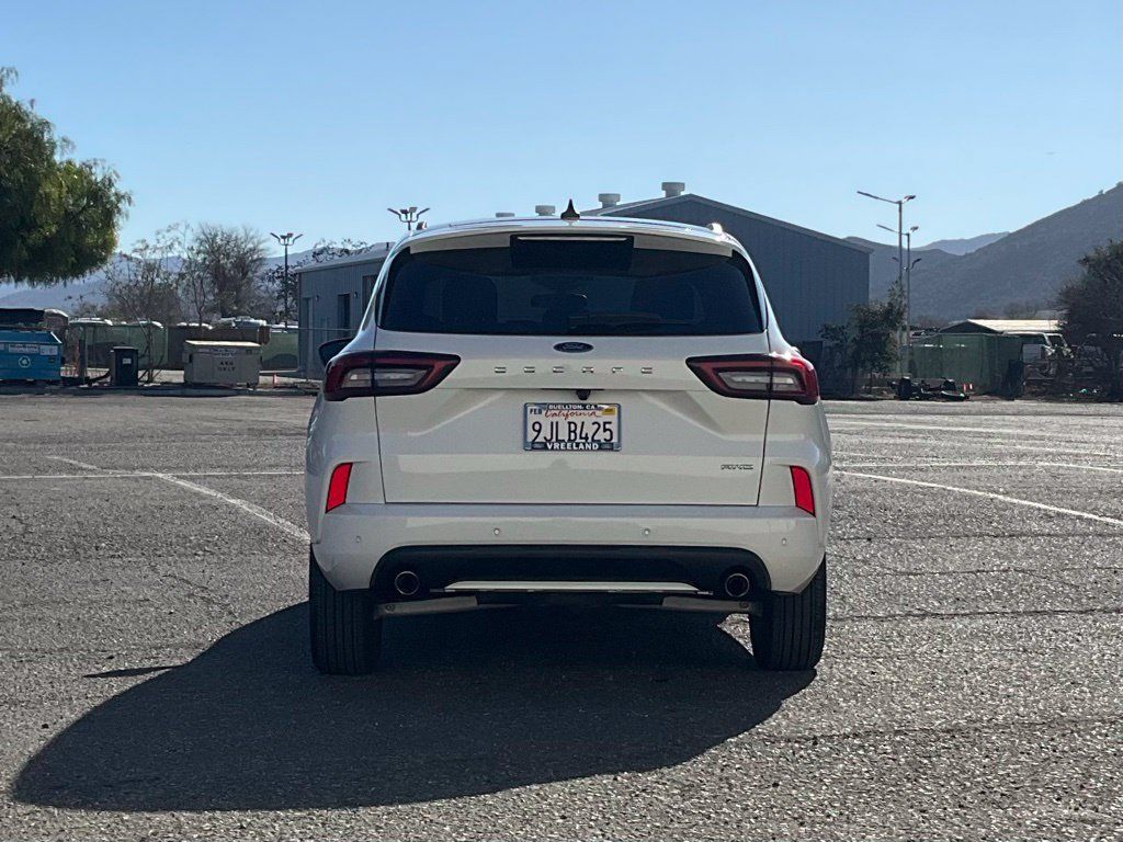 Used 2024 Ford Escape ST-Line Select w/ Tech Pack #1 AWD/4WD image 5