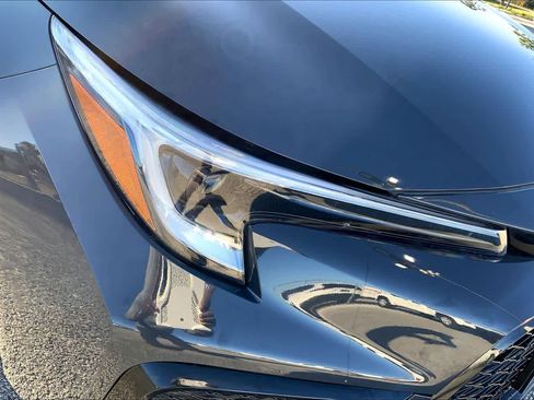 Used 2025 Toyota Corolla SE image 26