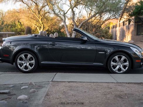 Used 2008 Lexus SC 430 Convertible RWD image 9
