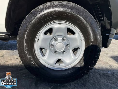 Used 2023 Toyota Tacoma SR AWD/4WD image 72