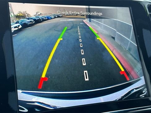 Used 2021 Jeep Grand Cherokee Limited w/ Luxury Group II image 19