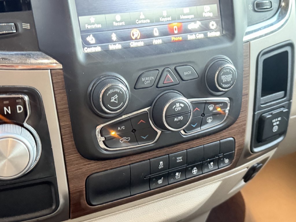 Used 2018 RAM 1500 Laramie RWD image 11