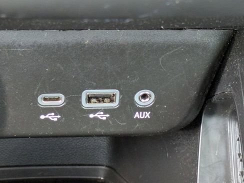 Used 2023 Chevrolet TrailBlazer ACTIV image 26