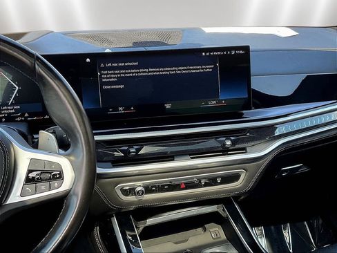 Used 2023 BMW X7 xDrive40i w/ Executive Package AWD/4WD image 9