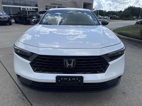 Used 2024 Honda Accord Sport image 2