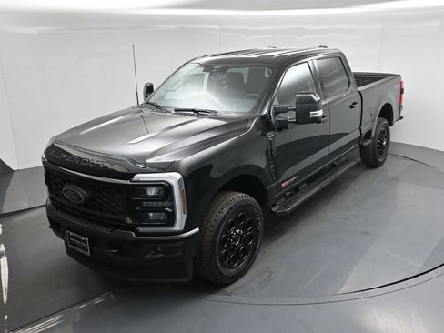 New 2025 Ford F250 Lariat w/ Lariat Ultimate Package image 36