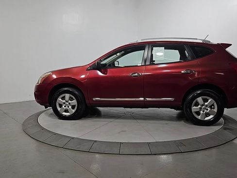 Used 2014 Nissan Rogue S w/ Convenience Package FWD image 2