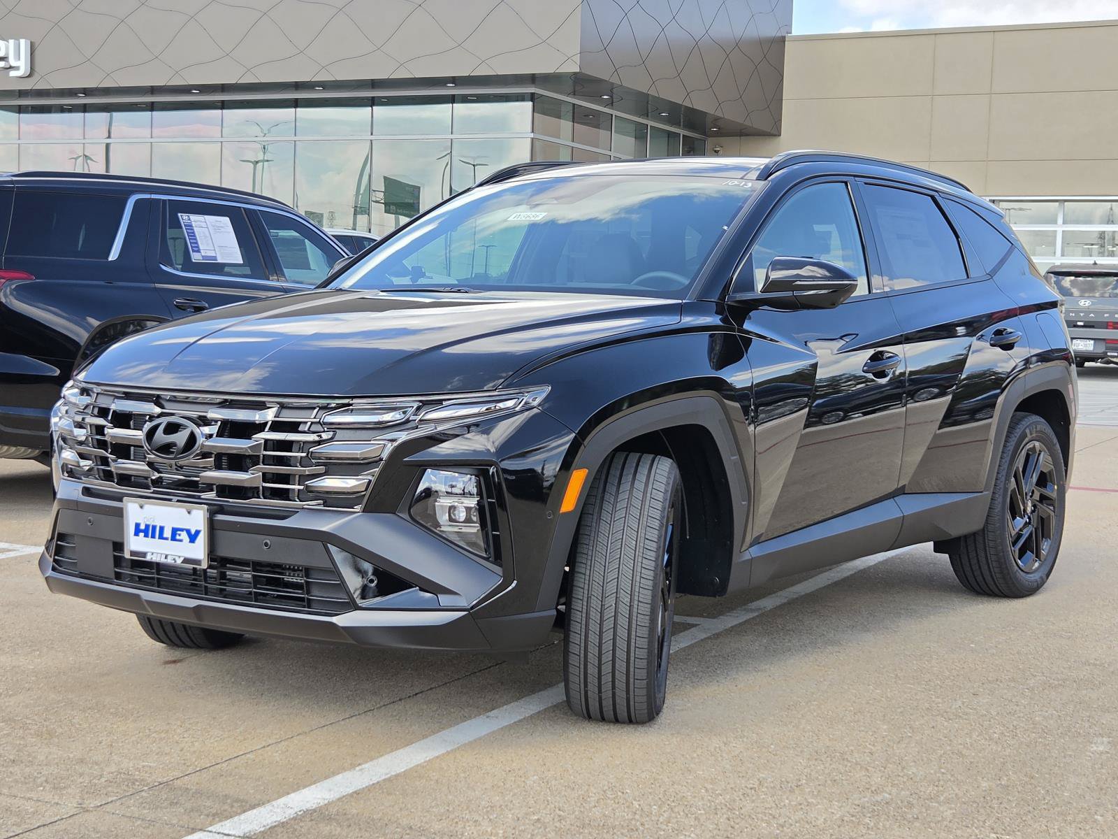 New 2026 Hyundai Tucson Limited w/ Tow & Go Package AWD/4WD image 2
