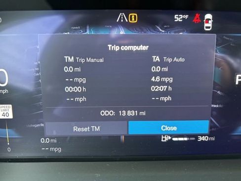 Certified 2025 Volvo XC60 B5 Plus image 21