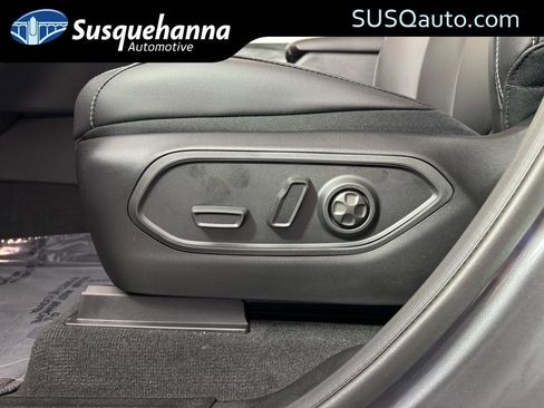 New 2025 Jeep Grand Cherokee Limited image 40