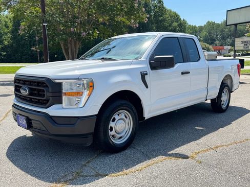 Used 2022 Ford F150 XL w/ Equipment Group 101A High RWD image 9