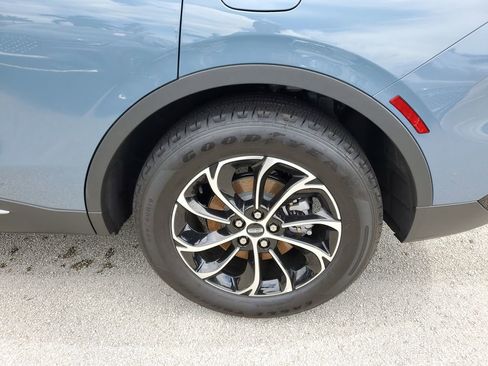 New 2026 Lincoln Nautilus Premier w/ Equipment Group 102A image 7