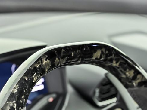 Used 2018 Lamborghini Huracan LP 580-2 RWD image 23