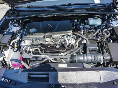 Used 2021 Toyota Camry XSE w/ Navigation Upgrade Package image 29