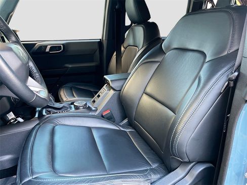 Used 2023 Ford Bronco Big Bend image 19