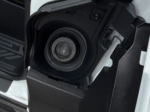 Used 2020 Ford Transit 250 Medium Roof image 14