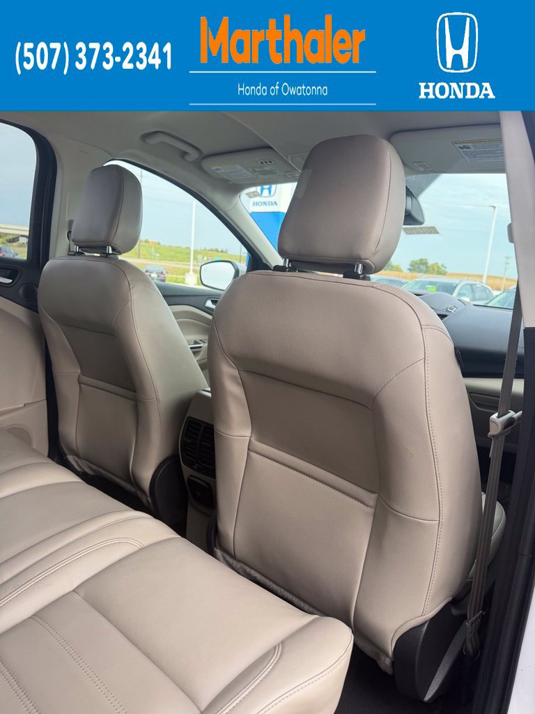 Used 2018 Ford Escape Titanium w/ Ford Safe & Smart Package AWD/4WD image 16