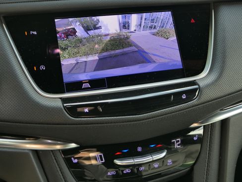 Certified 2023 Cadillac XT5 Premium Luxury FWD image 21
