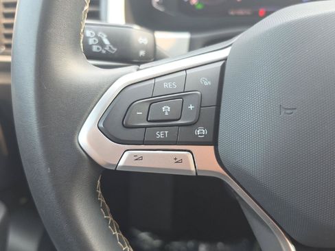 Certified 2023 Volkswagen Atlas Cross Sport SE AWD/4WD image 16