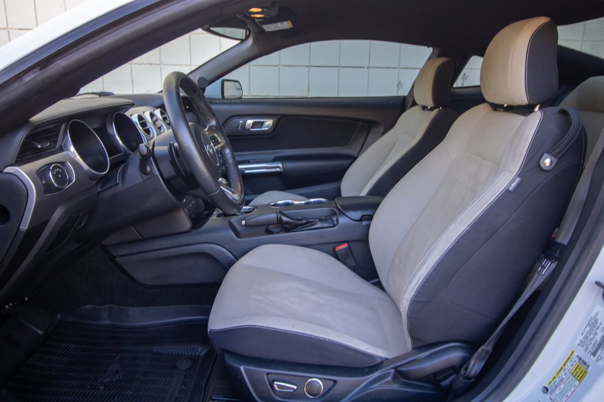 Used 2018 Ford Mustang GT RWD image 13