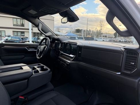 Used 2025 Chevrolet Silverado 1500 LT w/ Protection Package image 33