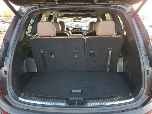 Used 2022 Kia Telluride SX w/ SX Prestige Package AWD/4WD image 38