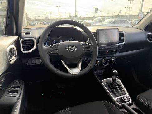 New 2026 Hyundai Venue SEL image 26