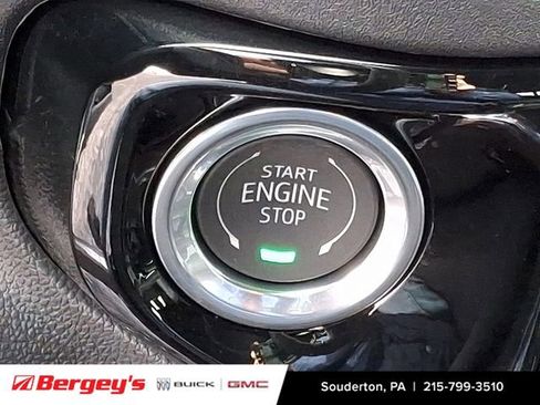 New 2026 GMC Sierra 1500 Elevation image 17