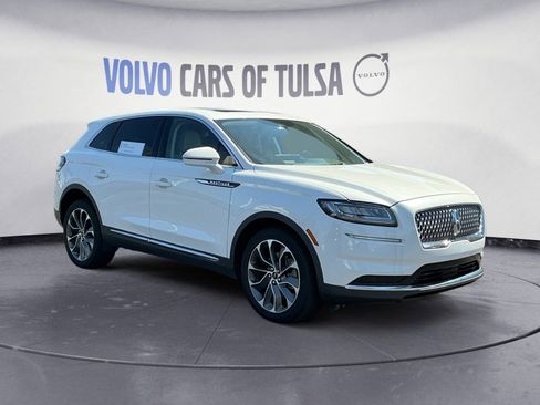 Certified 2022 Lincoln Nautilus Reserve AWD/4WD image 7