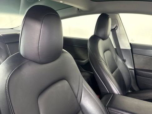 Used 2023 Tesla Model 3 Standard Range RWD image 32
