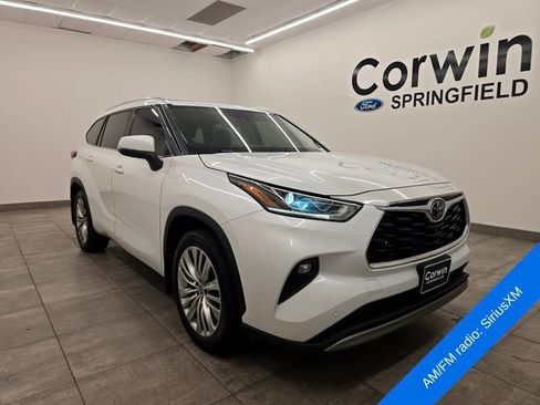 Used 2022 Toyota Highlander Platinum AWD/4WD image 6