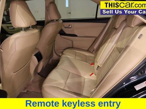 Used 2015 Toyota Camry XLE image 21