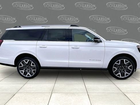 New 2026 Ford Expedition Max Platinum w/ Platinum Ultimate Package AWD/4WD image 5