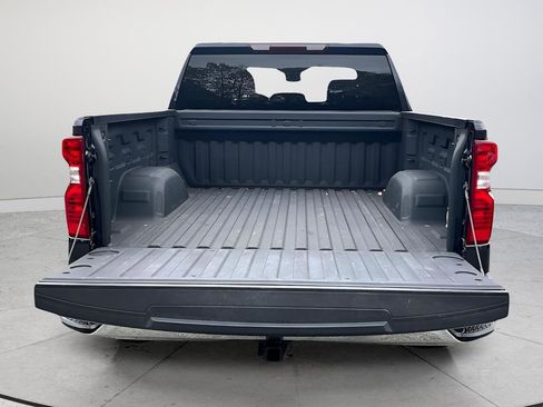 Certified 2022 Chevrolet Silverado 1500 LT AWD/4WD image 12