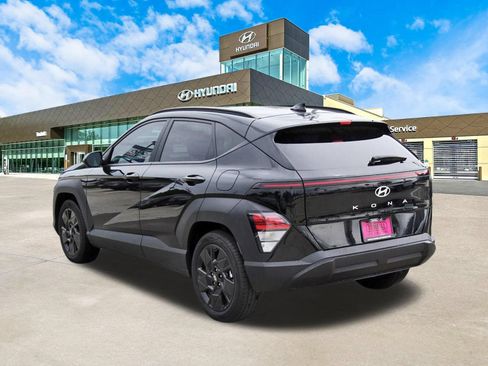 Used 2026 Hyundai Kona SEL Sport FWD image 8