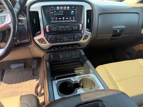 Used 2018 GMC Sierra 1500 SLT w/ SLT Premium Package AWD/4WD image 37