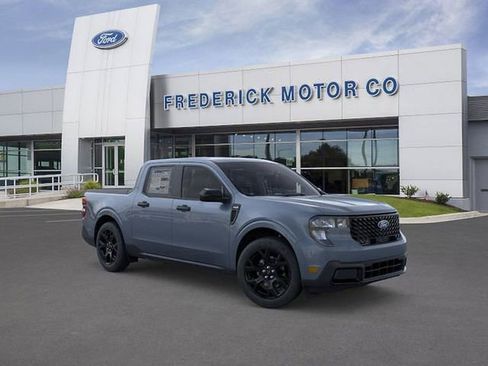 New 2026 Ford Maverick XLT w/ XLT Luxury Package AWD/4WD image 7