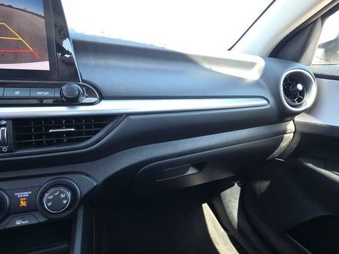 Used 2024 Kia Forte LXS FWD image 22