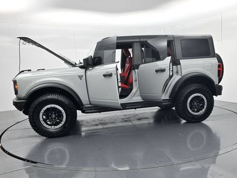 Used 2022 Ford Bronco 4-Door w/ Sasquatch Package AWD/4WD image 56