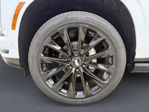 New 2026 Cadillac Escalade Platinum Sport AWD/4WD image 9