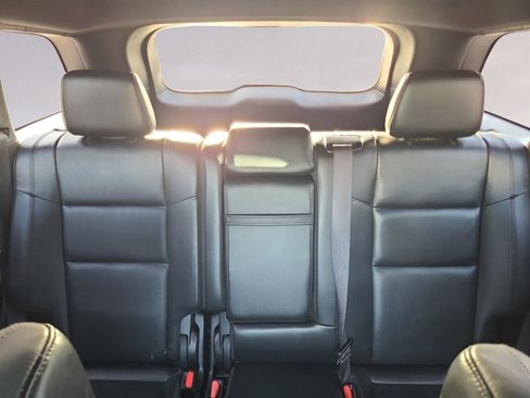 Used 2019 Jeep Grand Cherokee Limited AWD/4WD image 18