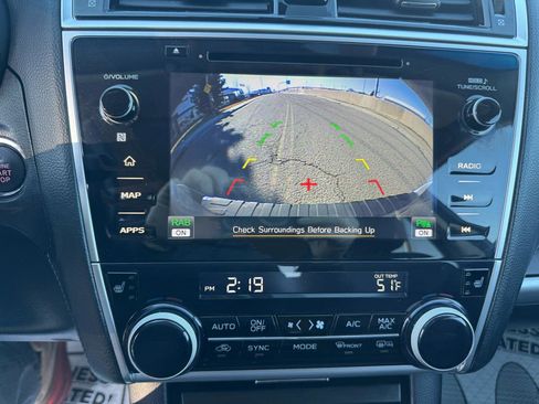 Used 2019 Subaru Outback 2.5i Limited image 24