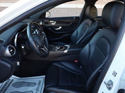 Used 2020 Mercedes-Benz C 300 4MATIC Sedan image 11