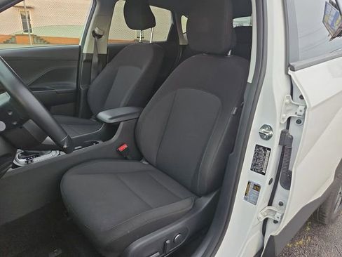 Used 2024 Hyundai Kona SEL AWD/4WD image 11