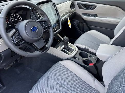New 2025 Subaru Forester Premium w/ Convenience Package #1 AWD/4WD image 7